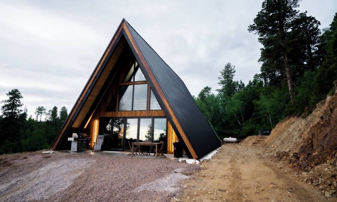 Deadwood Cabina | NEW Black Hills Modern A-Frame Cabin