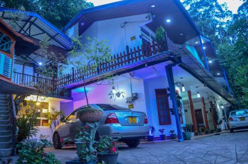 Ambagollapathana Casa | New Blue Home