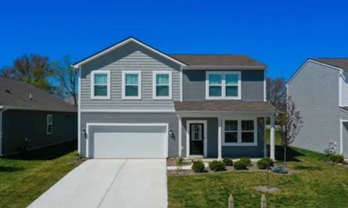 Maxwell Casa | New build! 4BR, Family+Pet Friendly, Yard+Garage