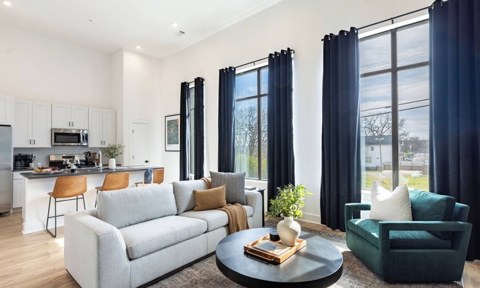 Nashville Casa | New Build Condo Walk to Dining, Nightlife & Music Near Midtown | Heights #401