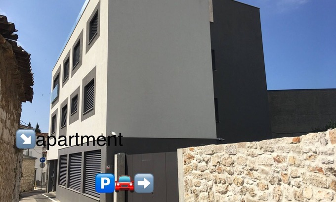 Plisac Casa | Nueva construcción de casa pasiva villa en el centro de Sibenik