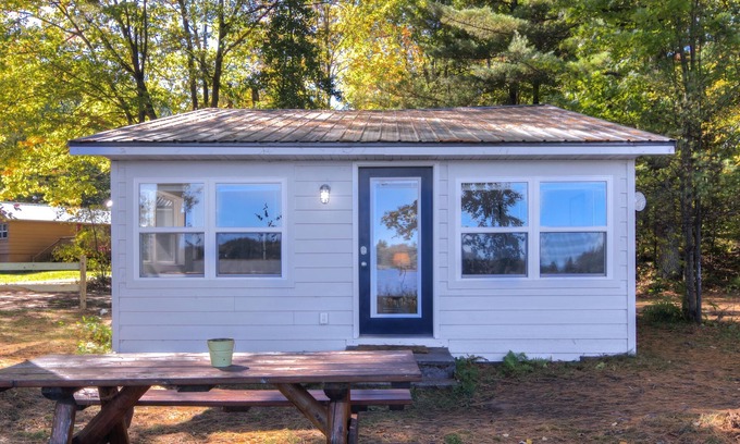 Northwoods Beach Casa | New cabin on Lac Courte Oreilles!!