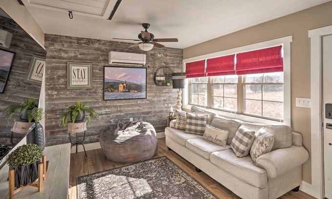 Saugerties Cabaña | NEW! Catskills Vacation Rental in Saugerties, NY!