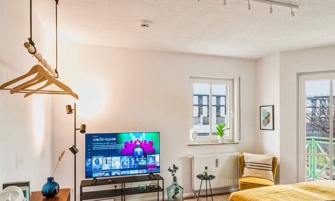 Friedrichstadt Apartamento | NEW/Central/Balcony/WIFI/Parking/Netflix/Nespresso