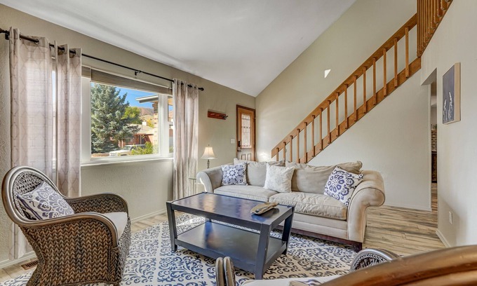 Northwest Colorado Springs Casa | NEW! Centrally located I Garden of the Gods I Pets