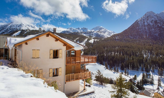 Montgenevre Chalet De Esquí | *NEW* Chalet Tosca, luxury chalet for 16 with sauna and beautiful views!