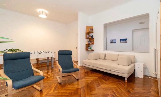 Cit Turin Apartamento | New! Cit Turin Elegant Apt with Parking