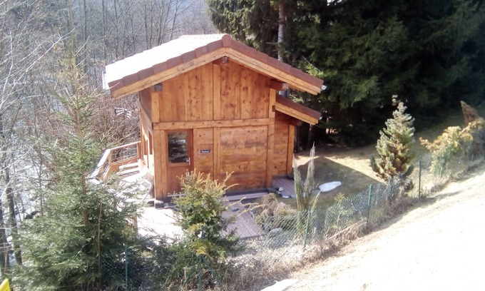 Servoz Chalet De Esquí | Nuevo, cómodo y bien equipado. Se admiten mascotas bajo petición.