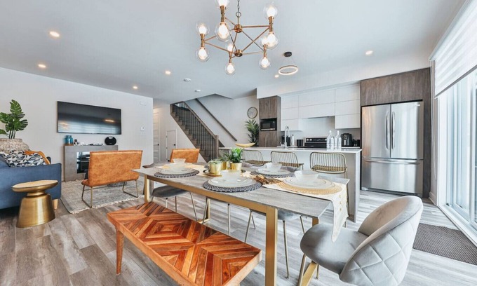 Mirabel Casa | New construction 3 bedroom townhouse in Mirabel