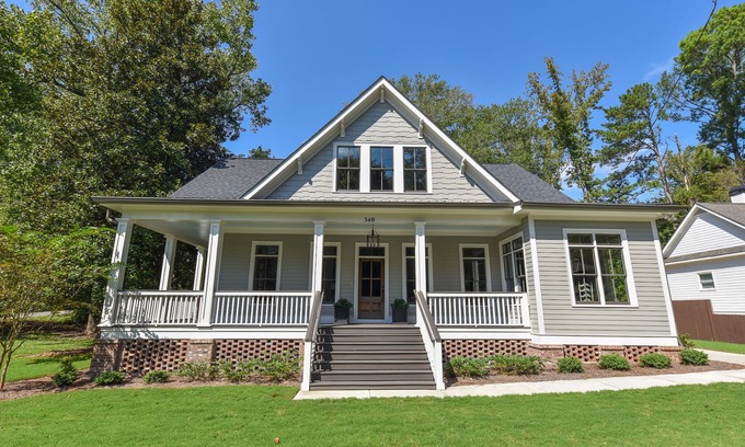 Athens Casa | New construction farmhouse in desirable Five Points!