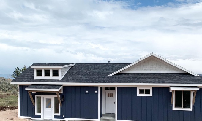 Sweetwater Casa | New Construction Sweetwater's Bear Lake Coastal Lake House Retreat