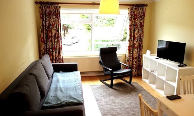 Runnymede Condominio | NEW Cosy 2 Bedroom Flat - Englefield Green