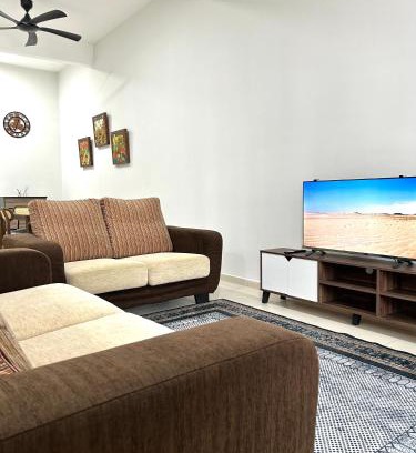 Ayer Panas Casa | New Cozy 4-bedroom Terrace Home
