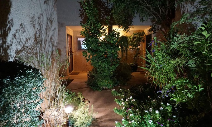Prince Tucson Casa | “New” Cozy Central Townhouse 2bed/2bath with garage