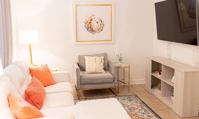 Oxford Condominio | New Cozy Oxford Condo, Walk to Campus!