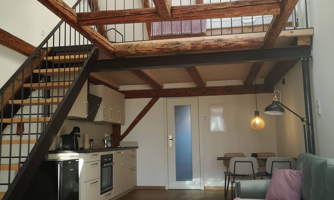 Windach Apartamento | New, cozy vacation apartment. Only 2 km walk to the beautiful Ammersee.
