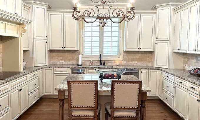 Oxford Casa | New Custom Oxford Home 2 miles from the square