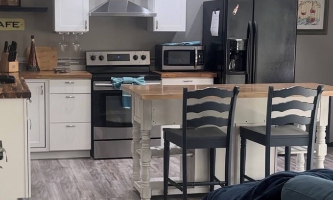 Stallings Casa | New cute, cozy quiet townhouse