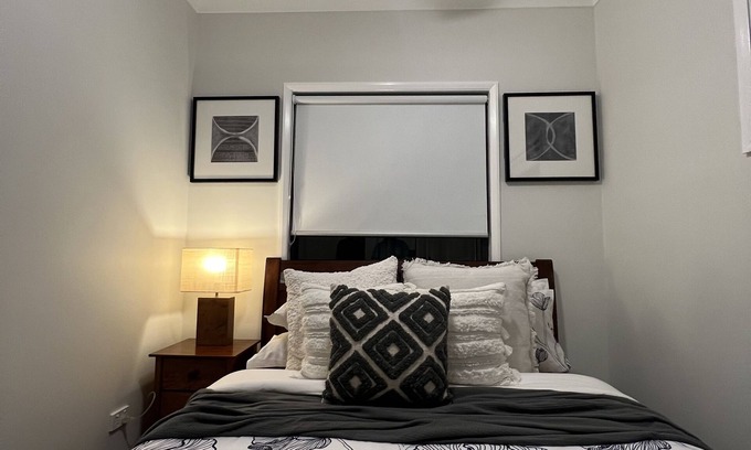 Maroubra South Casa | New Deluxe Guesthouse at Eastgardens (8)