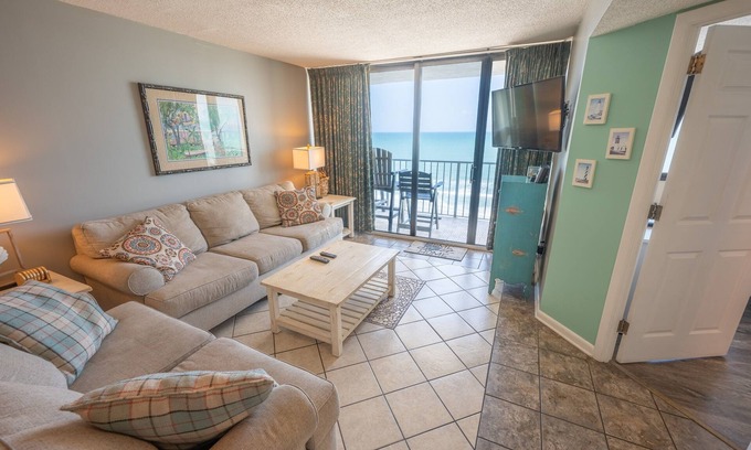Myrtle Beach Condominio | New Direct Ocean View, Exclusive Sands Beach Club!