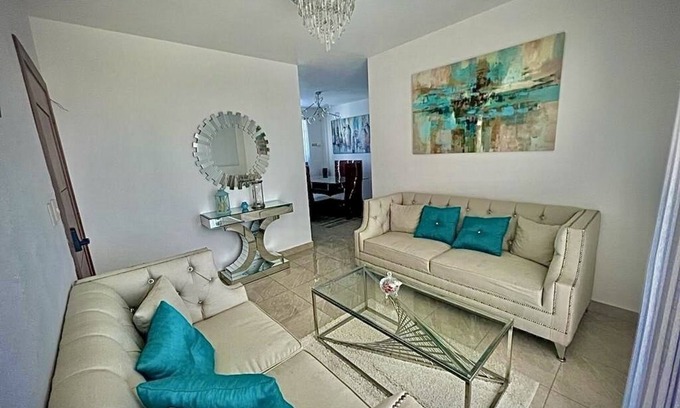 Santiago de los Caballeros Apartamento | New & cozy apt in Los Reyes Stgo!