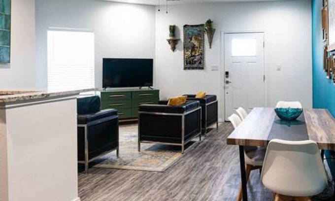 Odessa Casa | New Downtown condo Odessa