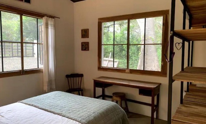 Playa Negra Cabina | New, El Chic Shack, Rustic yet Comfy walk to Negra