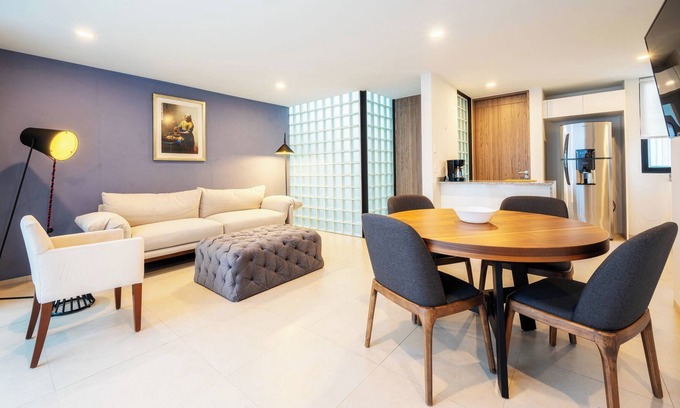 Coyoacán Condominio | NEW Equipped Condo w/GYM & Roof