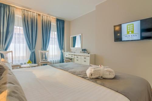 Bucharest City-Centre Hotel | New Era Hotel Old Town Bucharest- parking with fee nearby - NOT at the hotel !