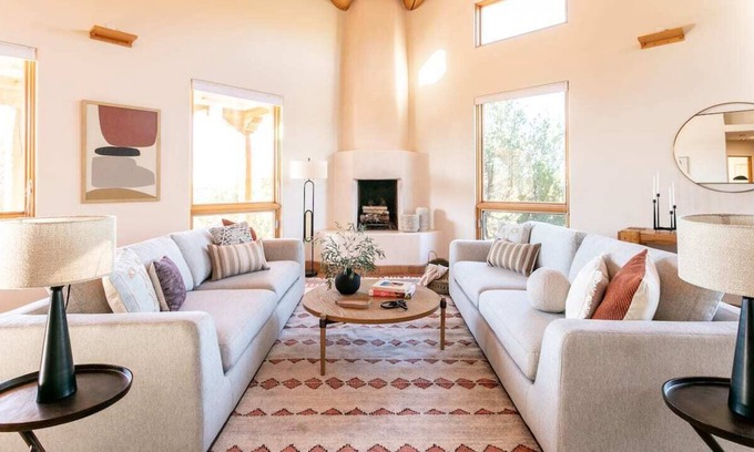 Santa Fe Casa | NEW! Exquisite 2BR Casita | Hacienda by Here