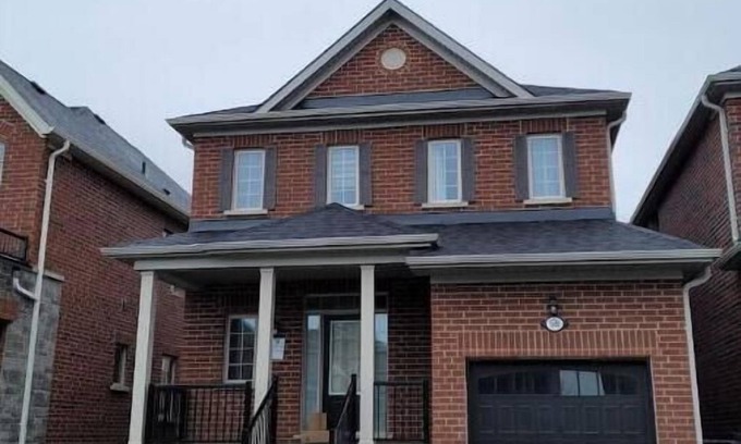 Courtice Casa | New Family Friendly Detached Home in Courtice