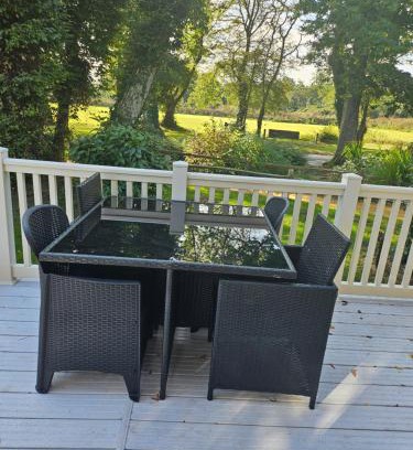 New Forest District Otro | New Forest 2-Bed Premium Holiday Home, Hoburne Bashley Holiday Park,New Milton, Park Leisure Pass at an additonal cost