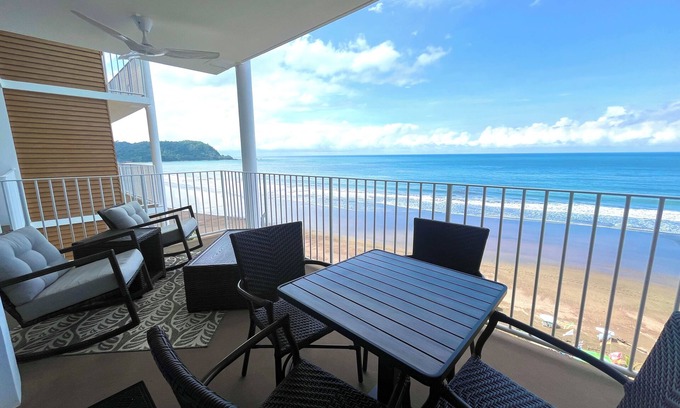Cerro Plano Condominio | New Front Row Oceanfront at Pacific Point w/Gym