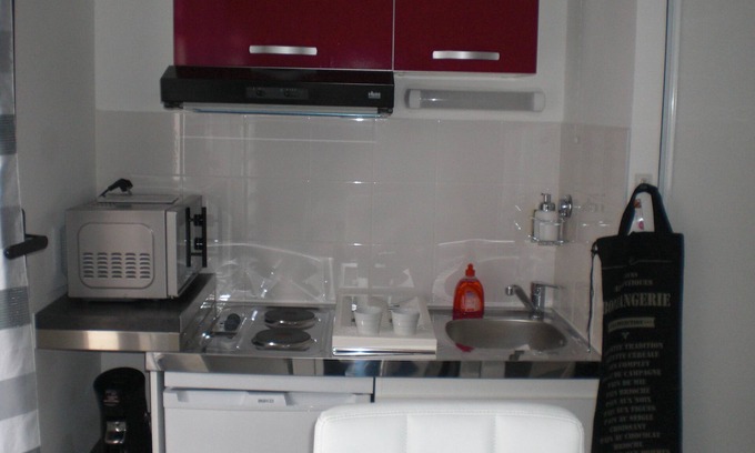 Cadereau Apartamento | Nuevo estudio totalmente equipado.
