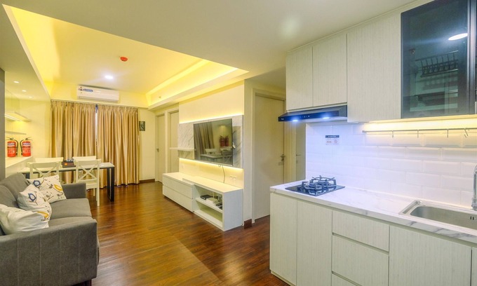 Cikarang Apartamento | New Furnished and Minimalist 2BR + 1 Office Room at Meikarta Apartment
