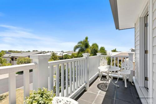 Banksia Beach Casa | NEW HAVEN - Garden View Balcony