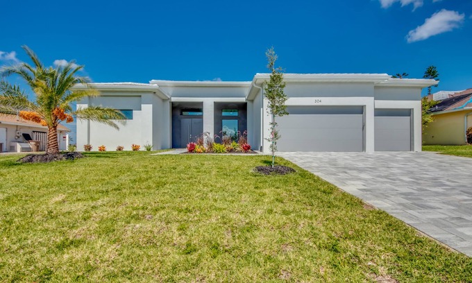 Mariner Casa | NEW - Heated Pool & Spa - Lake - Western Exposure