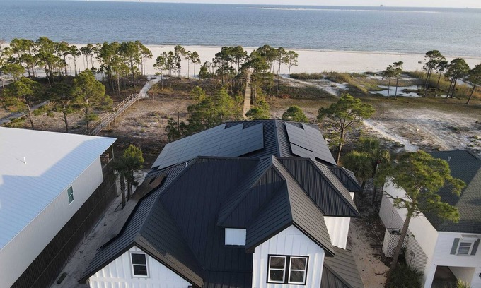 Dauphin Island Casa | New High End Build/Furnishings! Max 12 guests - Gated Community includes pool