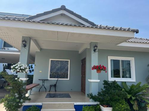 Rayong Casa | New Home บ้านเดี่ยว สร้างใหม่ ใกล้ทะเล ใจกลางเมืองระยอง