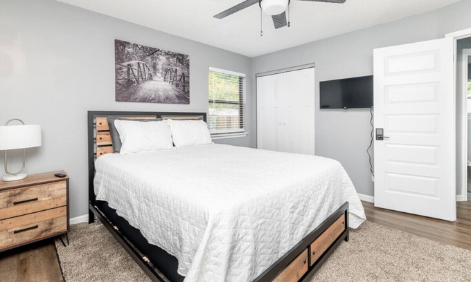 Elizabethtown Casa | New Home in Elizabethtown, KY · Suite III