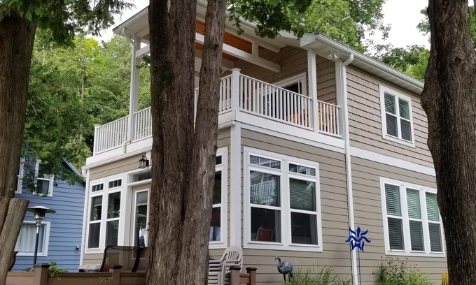 Plymouth Casa | New home on Crystal Lake.
