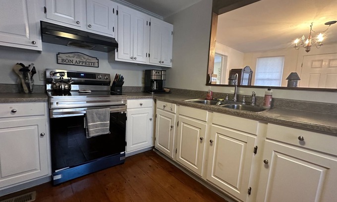 Hartwick Casa | *NEW*Hops House-Sleeps10-8Mi.toCDP&15Mi.toASV