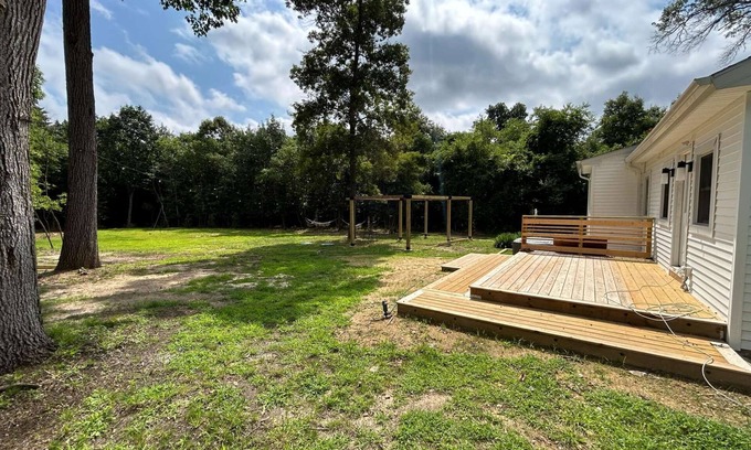 Sicklerville Casa | New House in a 50 Acre Land