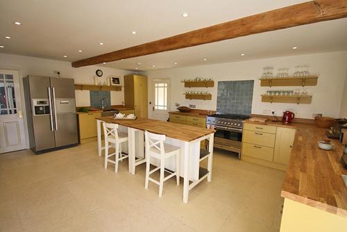 Flintshire Casa | New House Wrexham sleeps 4