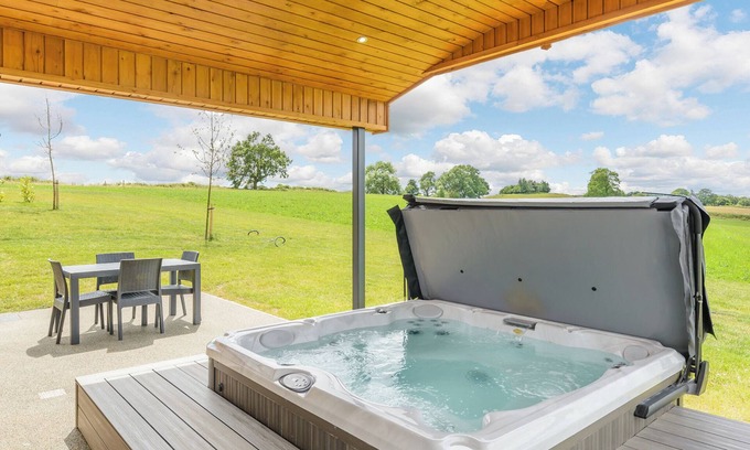 Hundall Chalet De Esquí | Alojamiento de 3 habitaciones en Bretby, Derbyshire