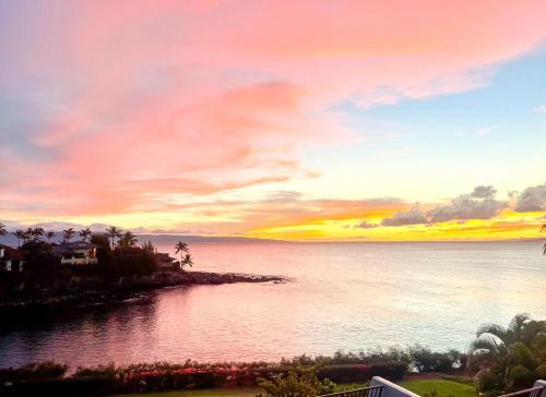 Napili Apartamento | NEW KBM Resorts FREE CAR Napili Point Oceanfront Spacious 2-BedroomBeach Amenities NAP-C32