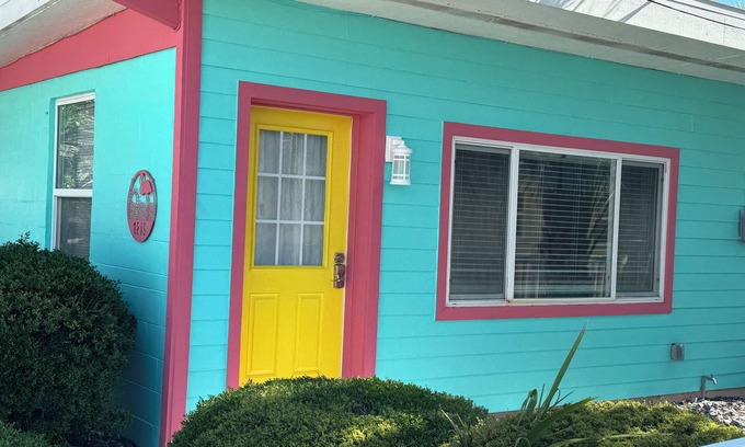Flagler Beach Casa | New listing, 1 block from our beautiful new beach!