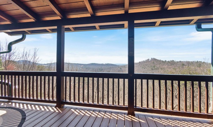 Dahlonega Casa | NEW listing! 3 bedrooms,game room,gorgeous mountain view-close to everything!