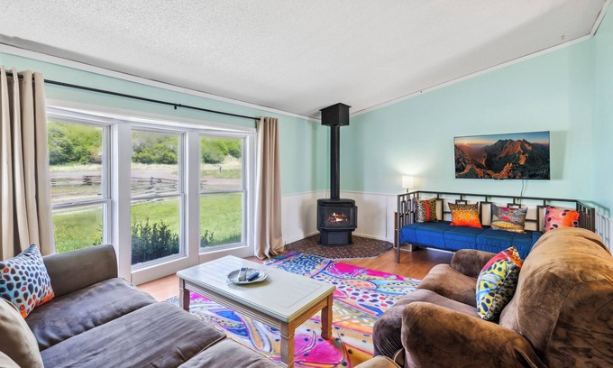 Creede Casa | New Listing! Affordable Stay Steps to Downtown | Family & Angler’s Retreat