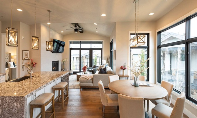 Park City Casa | **NEW LISTING** BRAND NEW TOWNHOUSE steps from the Frostwood gondola